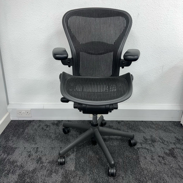 Go to article: refurbished Herman Miller Aeron chair; mesh office chair; used office furniture