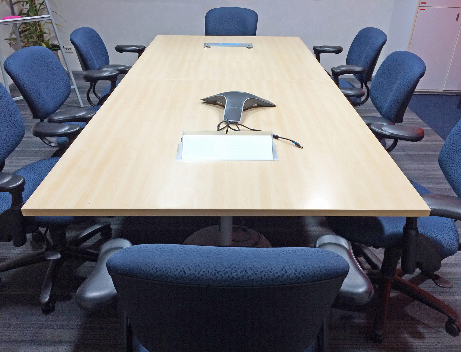 Buying used office furniture The Benefits