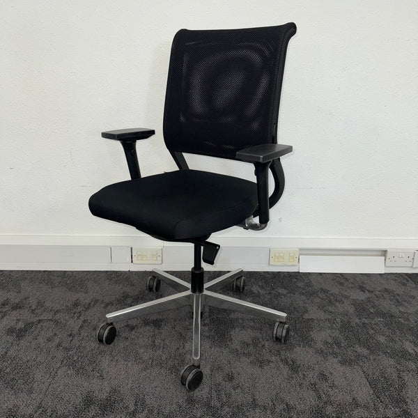 Sedus Quarterback Black Mesh Task Chair