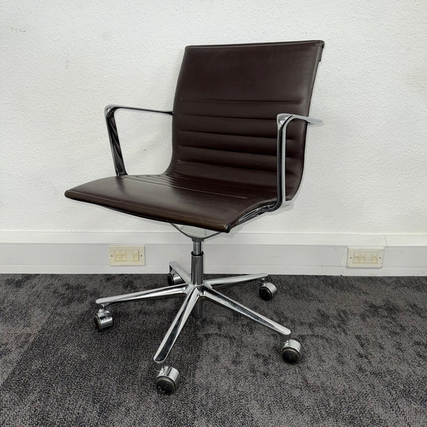 Used ICF UNA Leather Meeting Chair