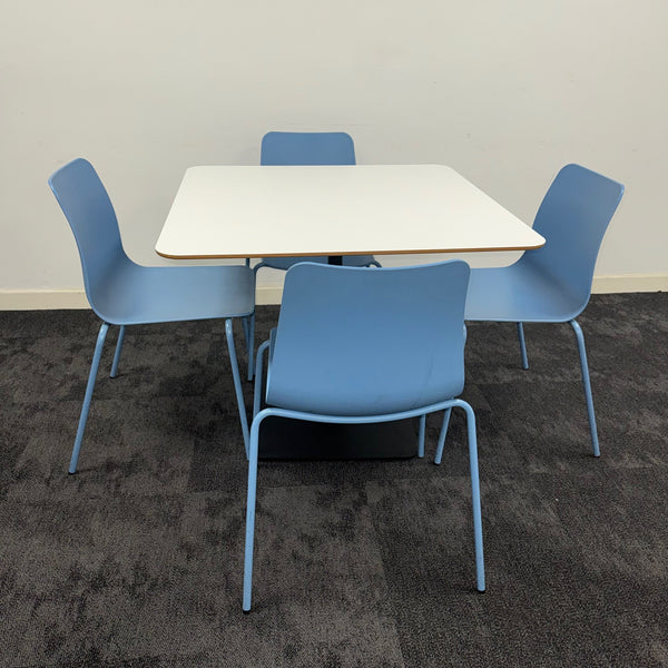 Used Canteen/Breakout Set with 4 Blue Chairs