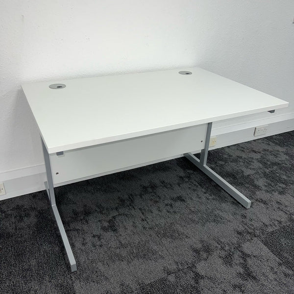 Cancelled Order 1200mm Straight Cantilever Desk
