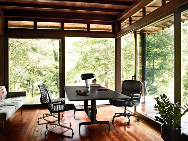 Go to article: The Office Chair Hall of Fame: Eames Executive Chair