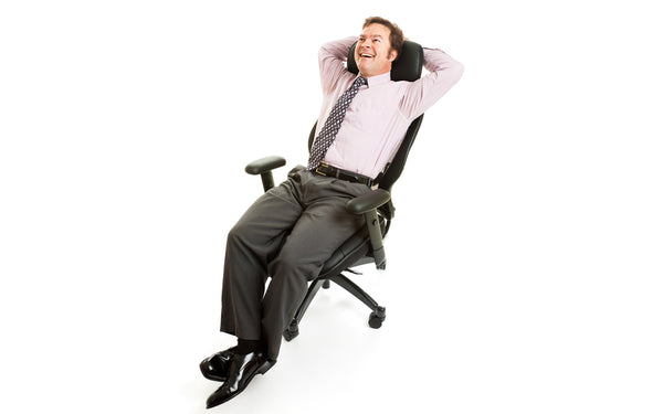 Go to article: Man sitting on a used office chair with back tilt