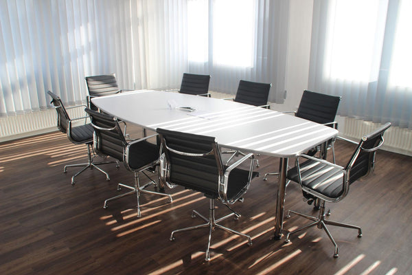 Go to article: meeting table with meeting chairs