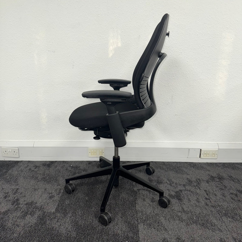 Used Steelcase Leap V2 Task Chair