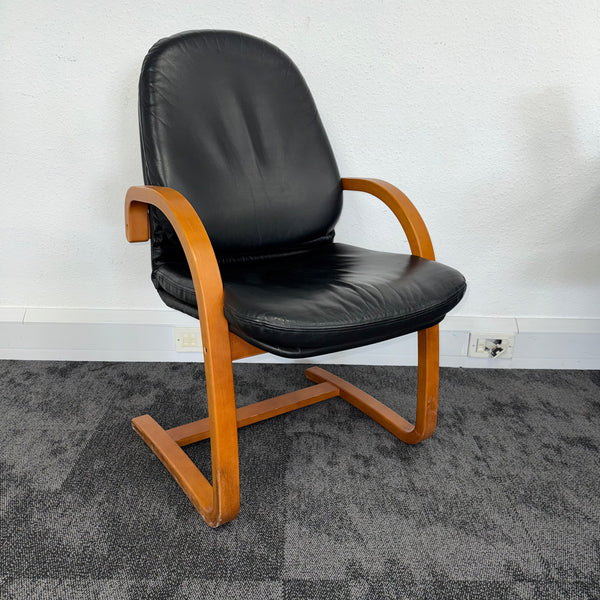 Used Black Leather Visitors Chair