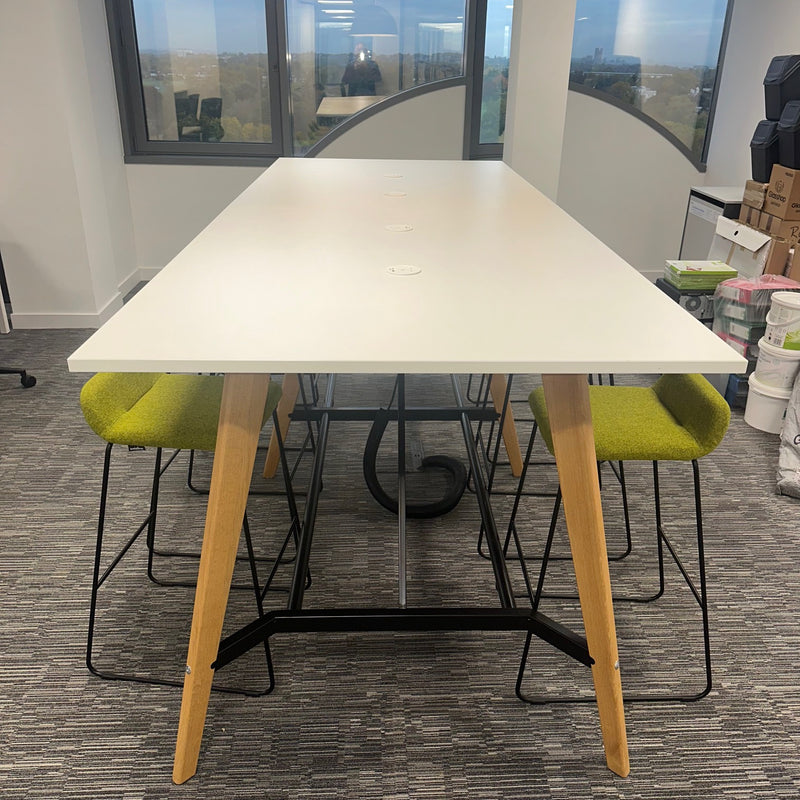 Used Narbutas High Table + 8 Stools