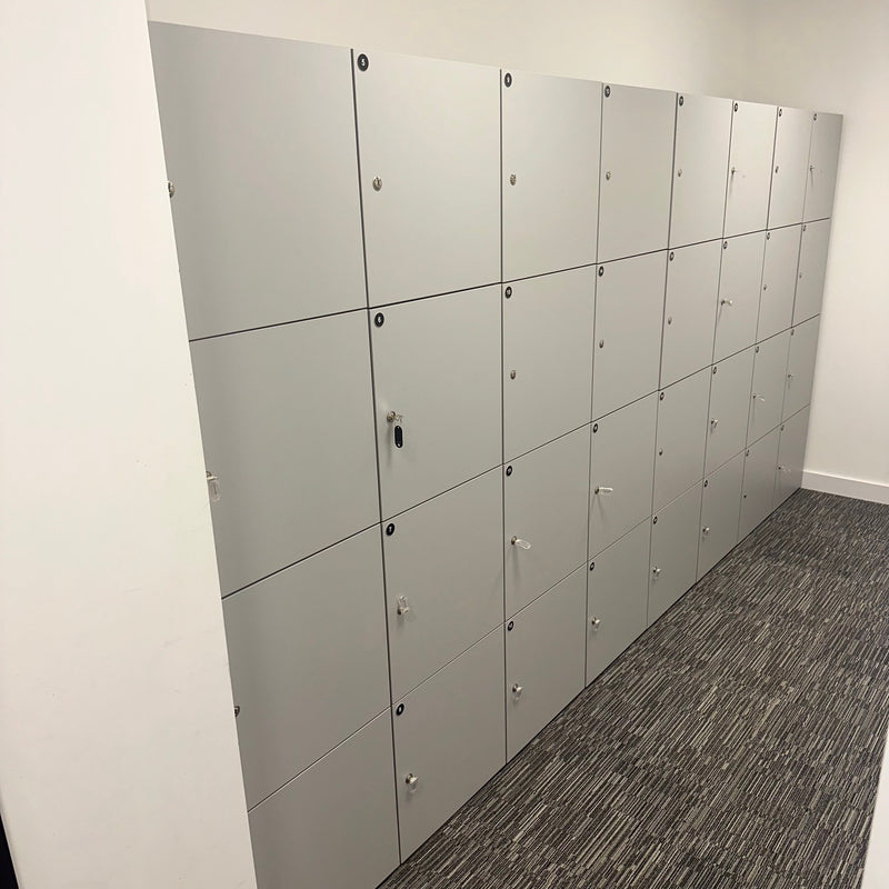 Used Lockers With Keys