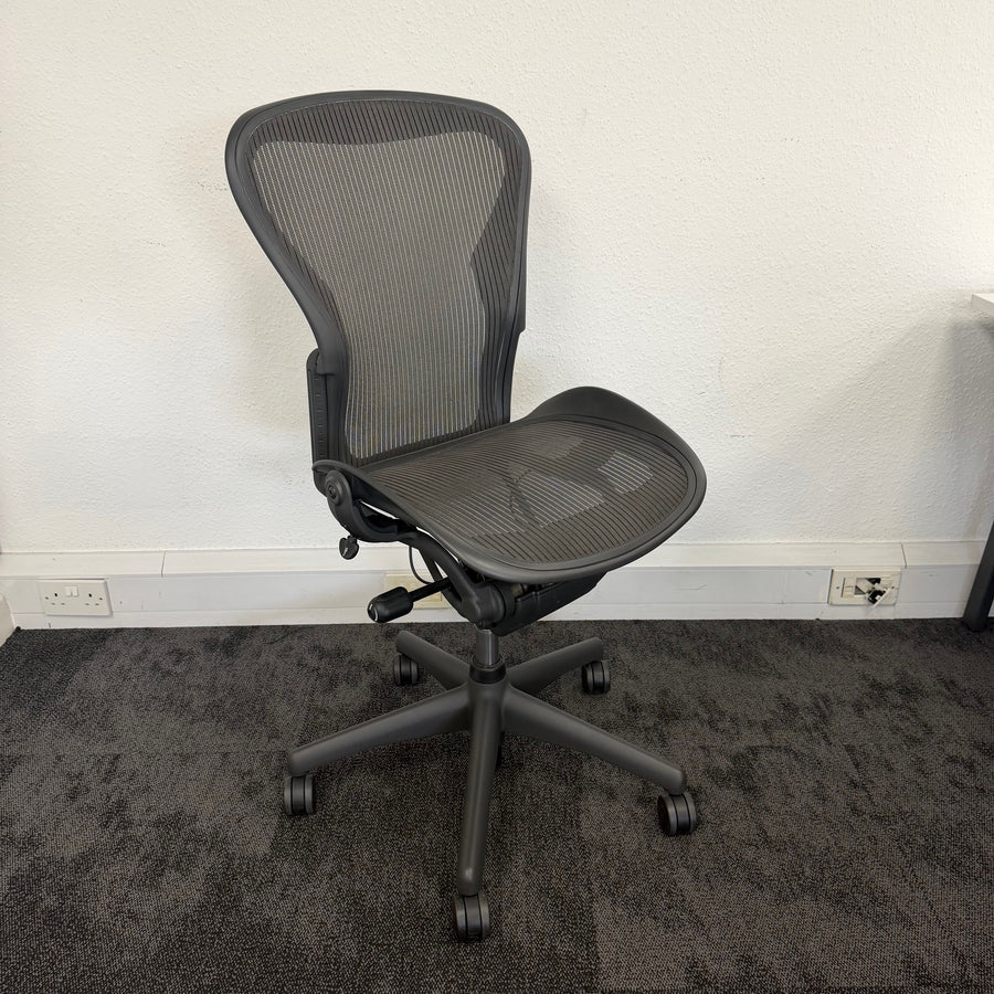 Used Herman Miller Aeron Size B