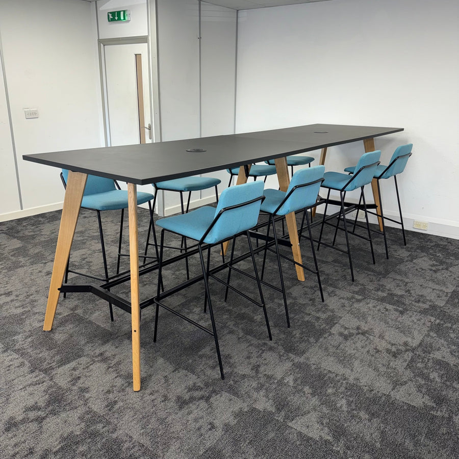 Used Splinta Posure Table with 8 Sling Barstools and Built In Power
