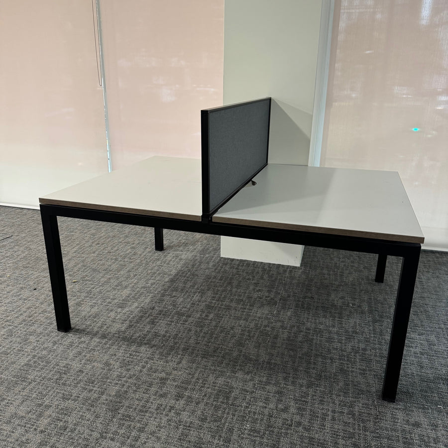 Used Senator Chemistry Pod of 2 Bench Desk Set