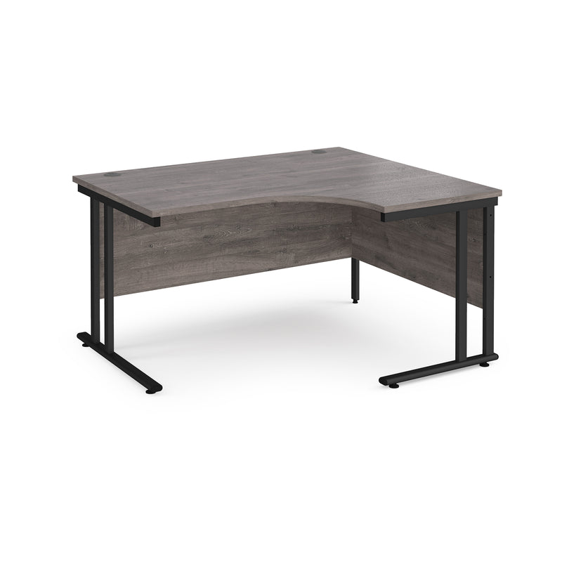 Maestro 25 right hand ergonomic desk - Grey Oak