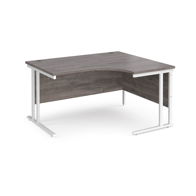 Maestro 25 right hand ergonomic desk - Grey Oak