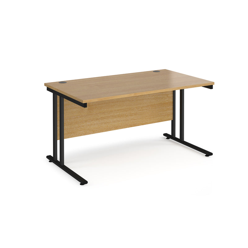 Maestro 25 straight desk 800mm deep - Oak