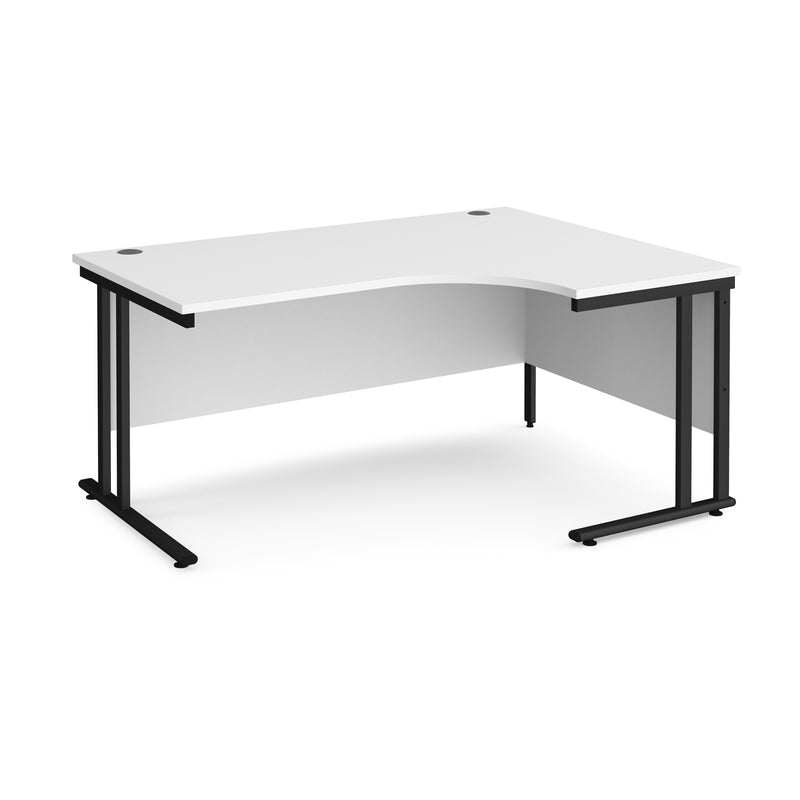 Maestro 25 right hand ergonomic desk - White