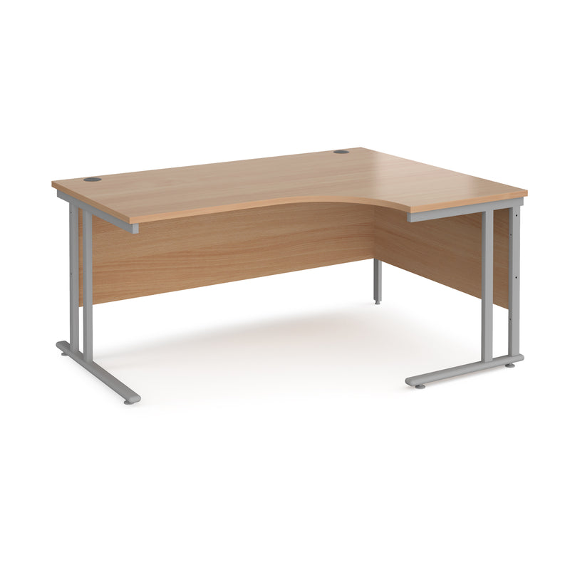 Maestro 25 right hand ergonomic desk - Beech