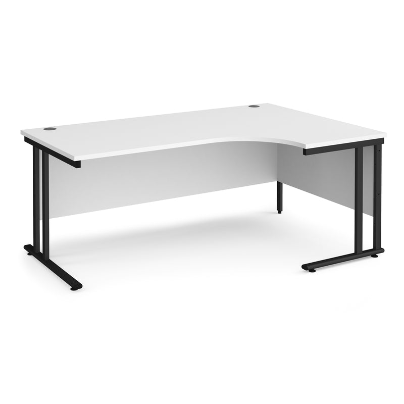 Maestro 25 right hand ergonomic desk - White