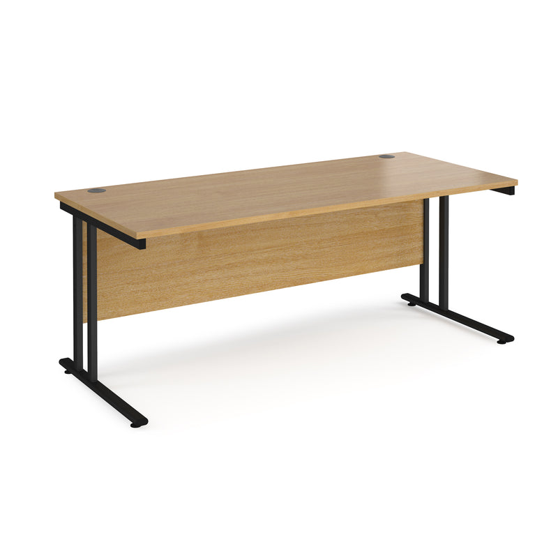 Maestro 25 straight desk 800mm deep - Oak