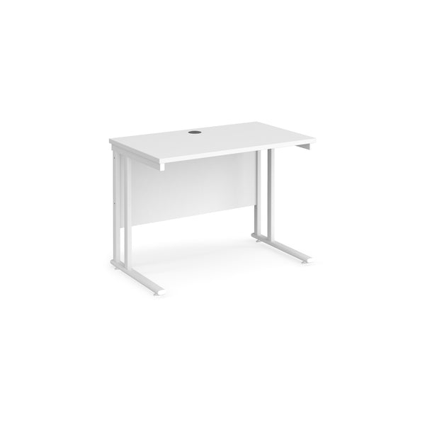 Maestro 25 straight desk 600mm deep - White