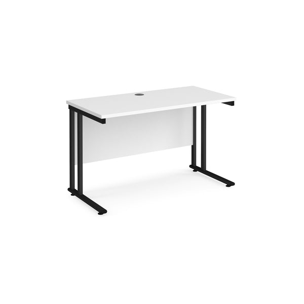 Maestro 25 straight desk 600mm deep - White