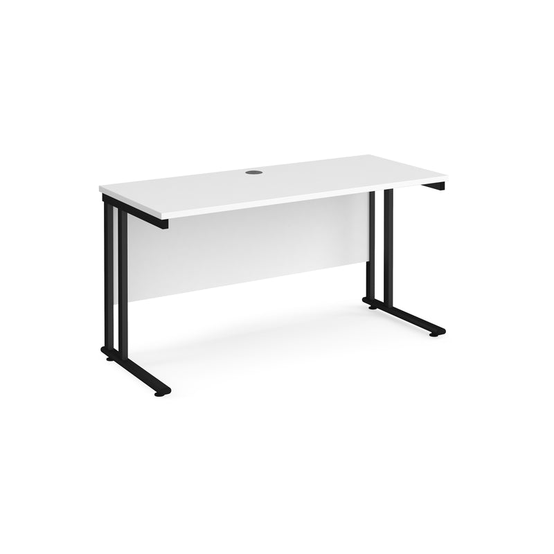 Maestro 25 straight desk 600mm deep - White