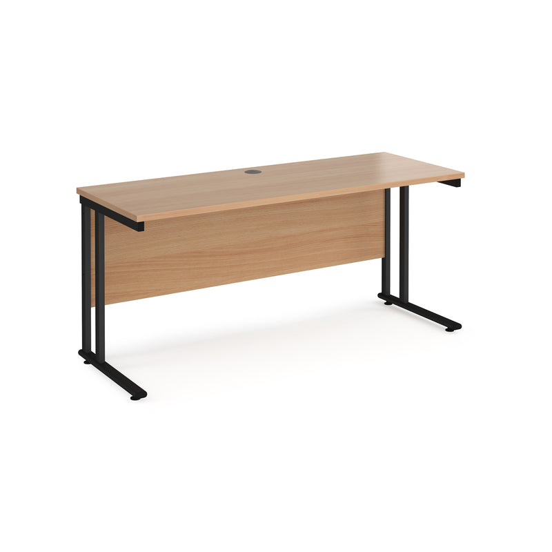 Maestro 25 straight desk 600mm deep - Beech