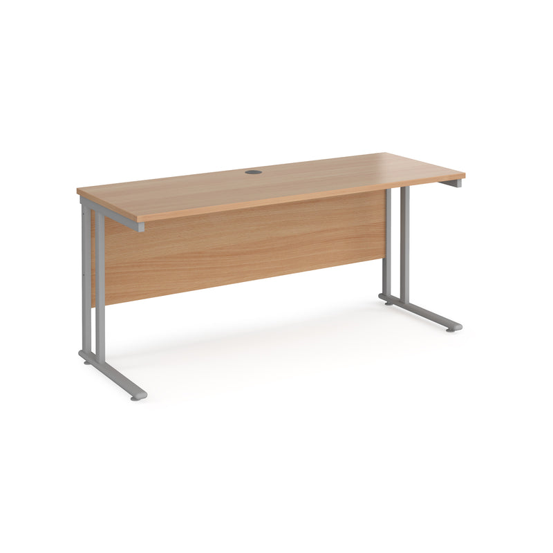 Maestro 25 straight desk 600mm deep - Beech