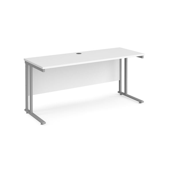 Maestro 25 straight desk 600mm deep - White