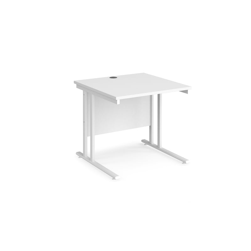 Maestro 25 straight desk 800mm deep - White