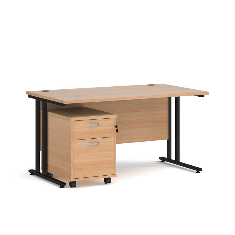 Maestro 25 straight desk - Beech