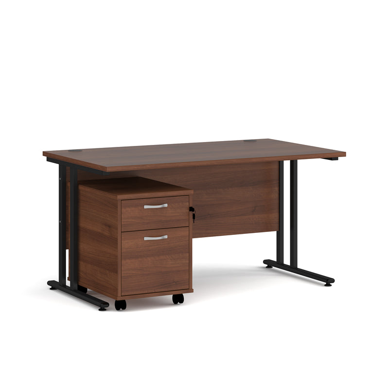 Maestro 25 straight desk - Walnut