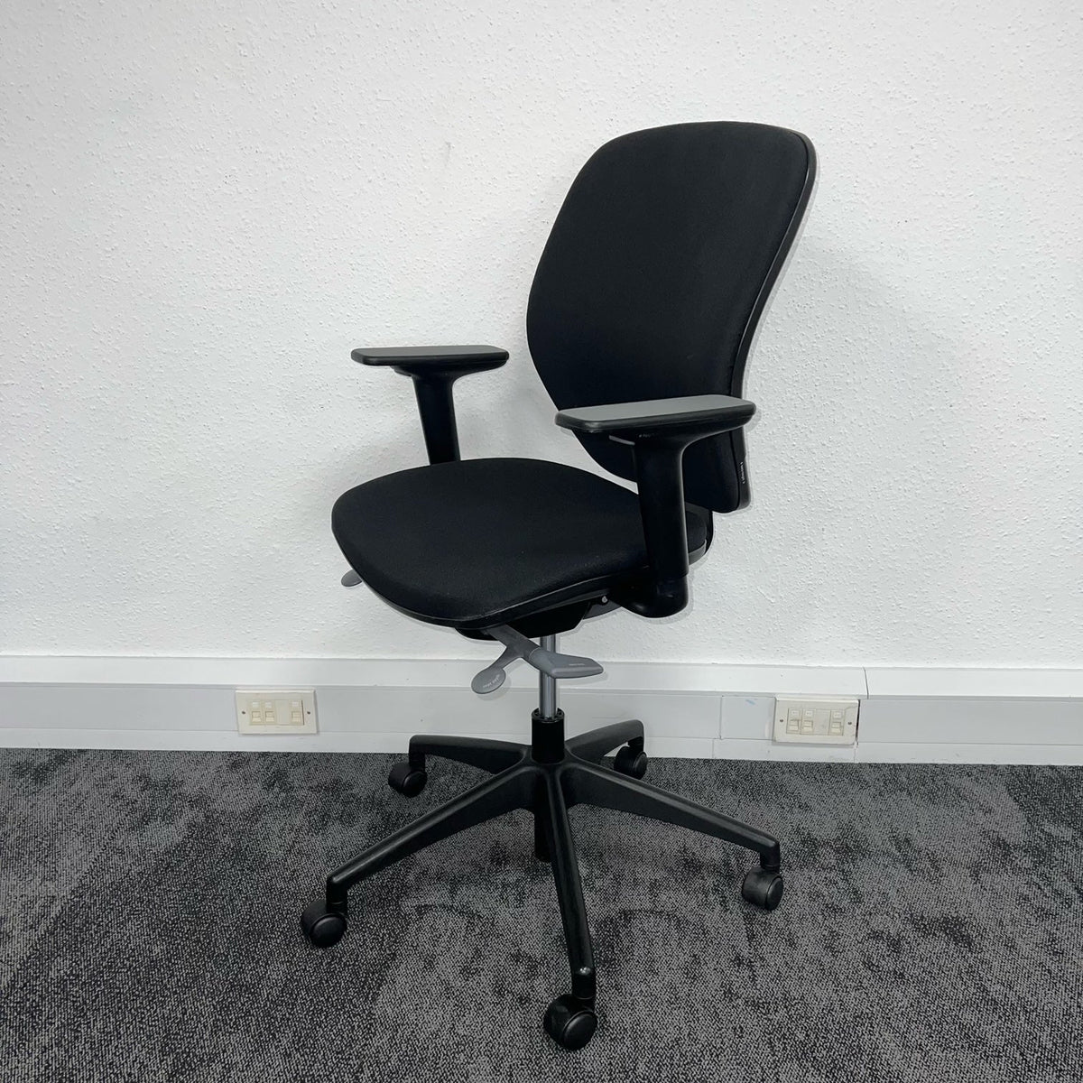 Used Orangebox Joy Adjustable Task Chair
