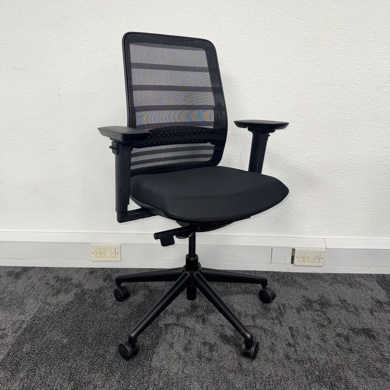 Used Koplus Tonique Black Mesh Office Chair