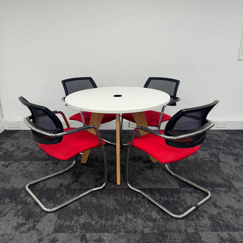 Used Meeting Table Set with 4 Mesh Meeting Chairs