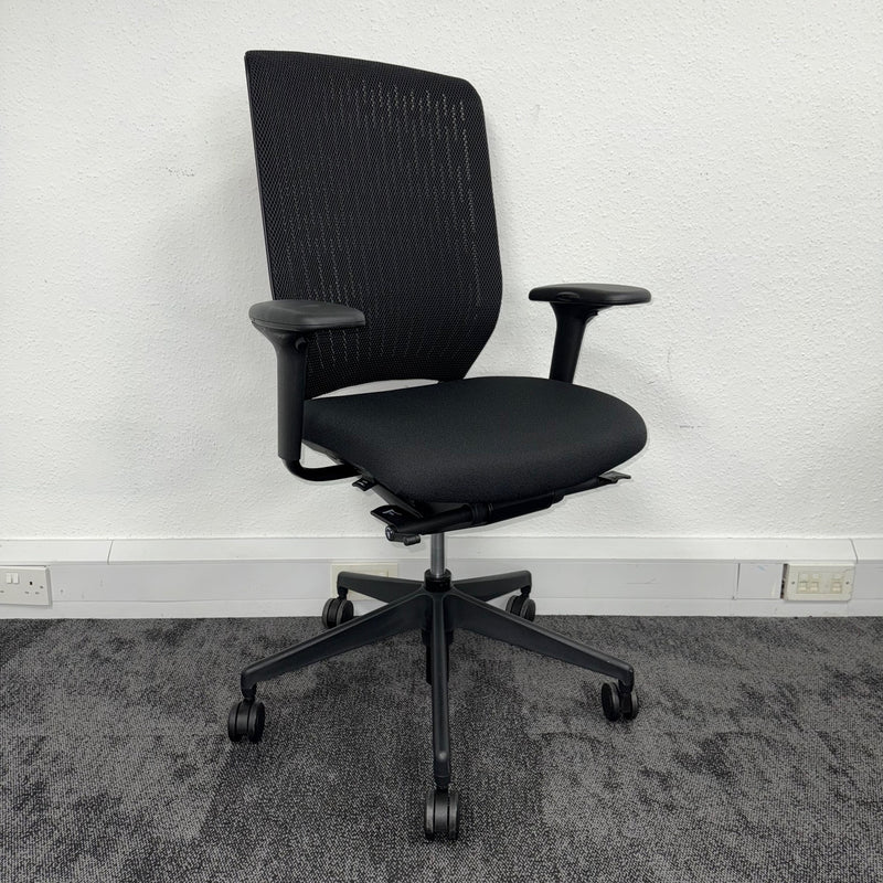 Reupholstered Steelcase Evolve Multi Functional Task Chair