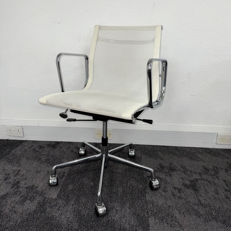 Used Vitra Eames EA117 Netweave Style Chair
