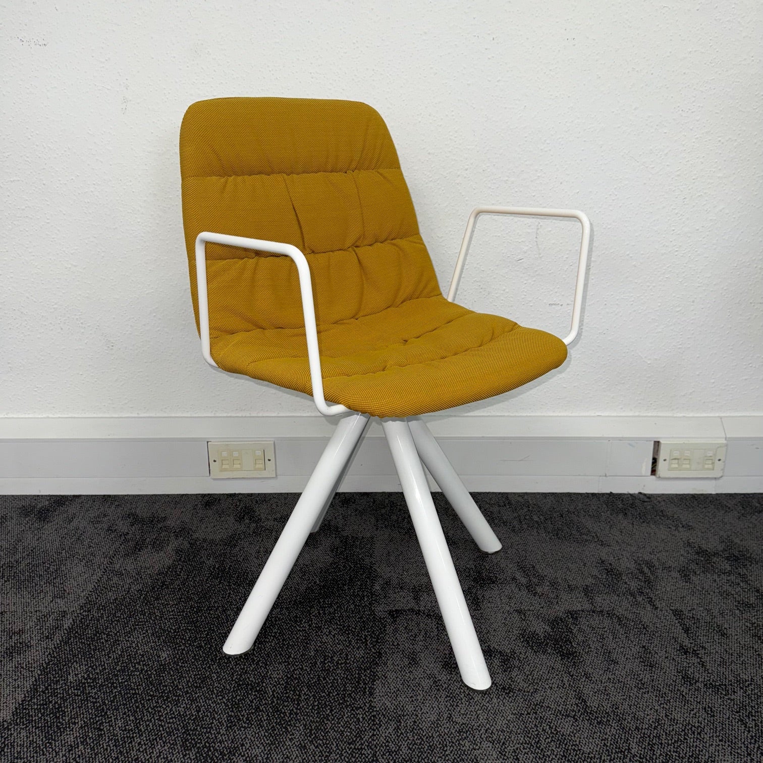 Designer Chairs - Kings Office Furniture