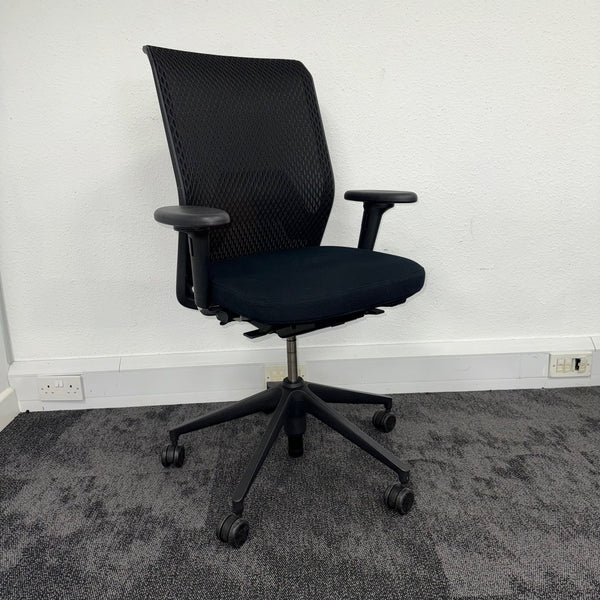 Used Vitra ID Mesh Task Chair