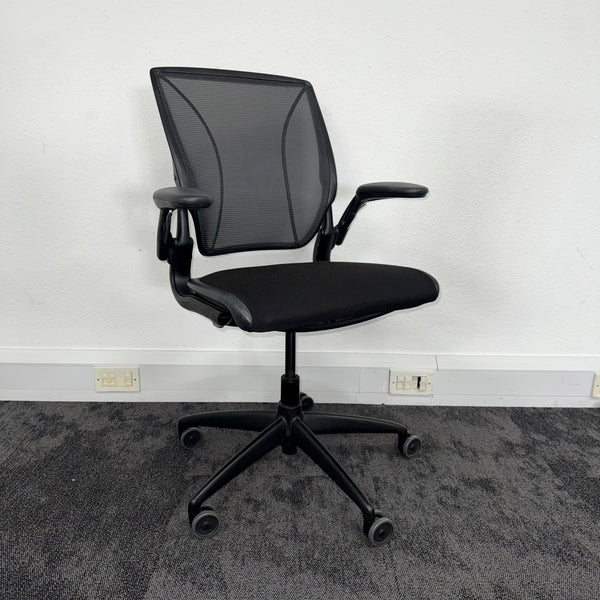 Used Humanscale Diffrient World