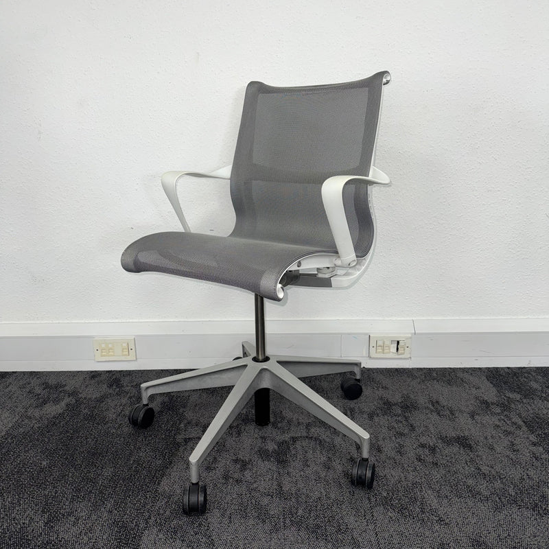 Used Herman Miller Setu