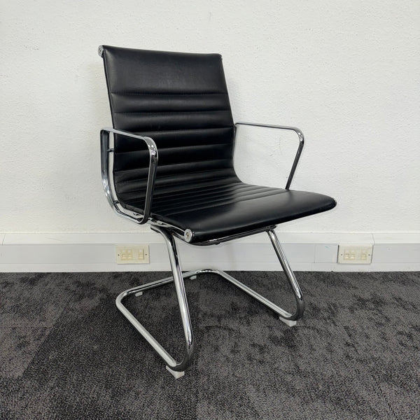 Used Elite Enna Executive Medium Back Cantilever Leather Chair