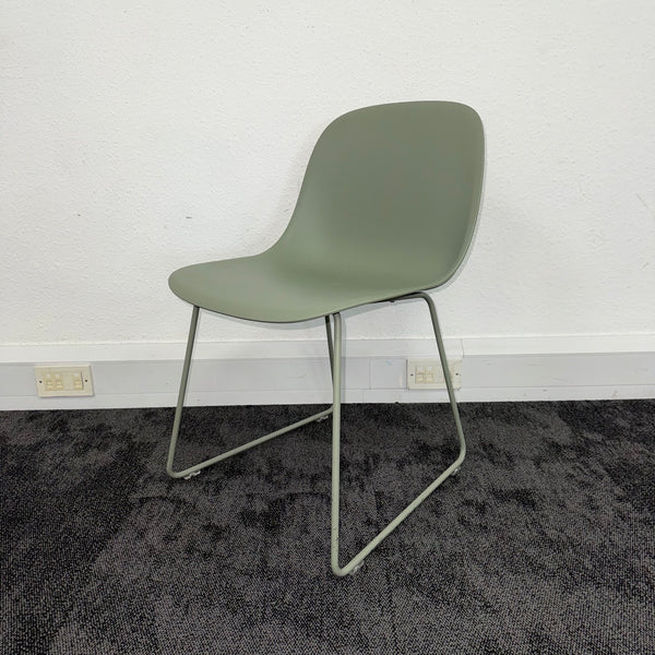 Used Muuto Canteen Set