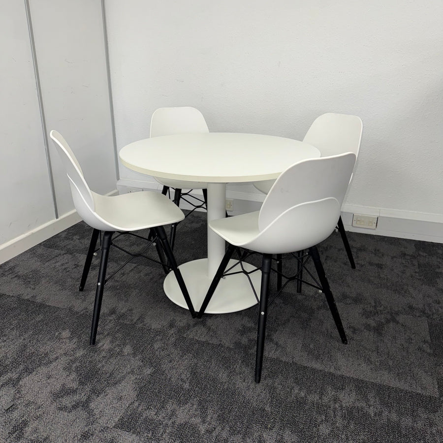 Used Meeting/Canteen Set with 4 Matching Chairs