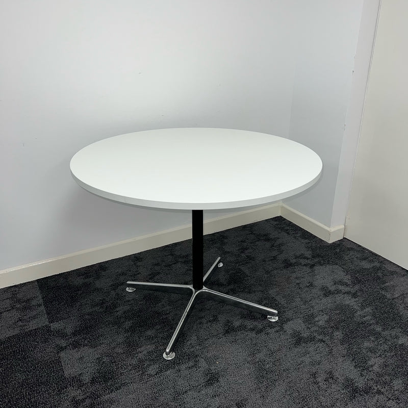 White round second hand meeting table