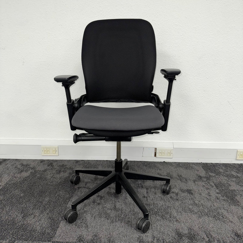 Used Steelcase Leap V2 Task Chair