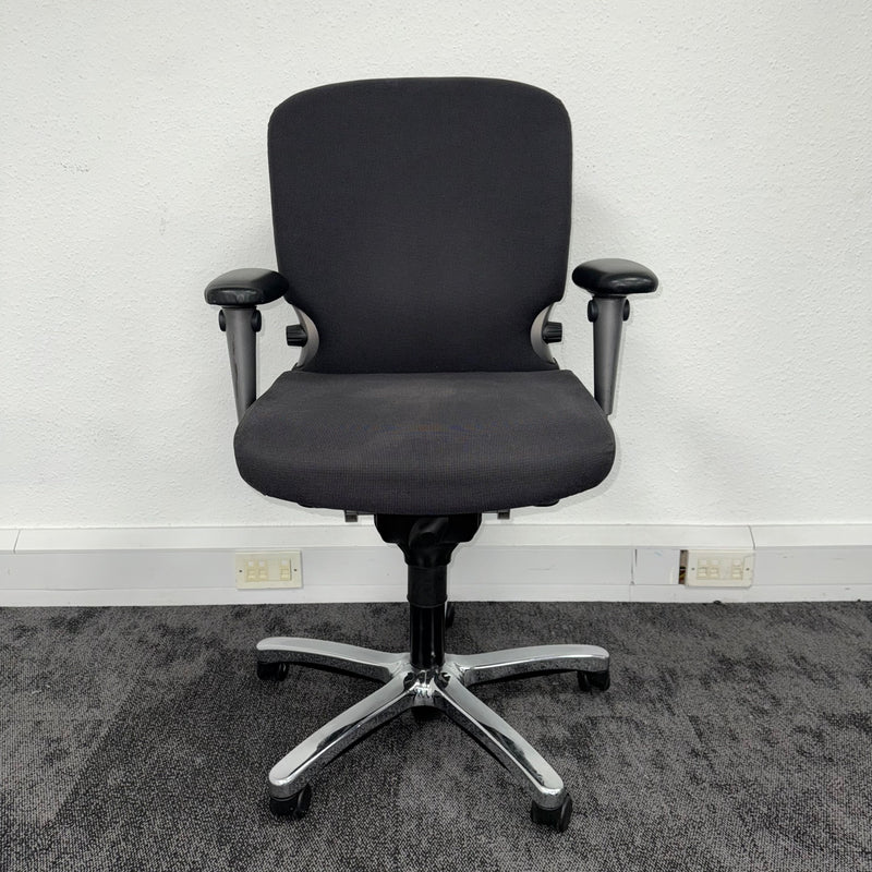 Used Comforto Office Chair with Memory Foam Seat