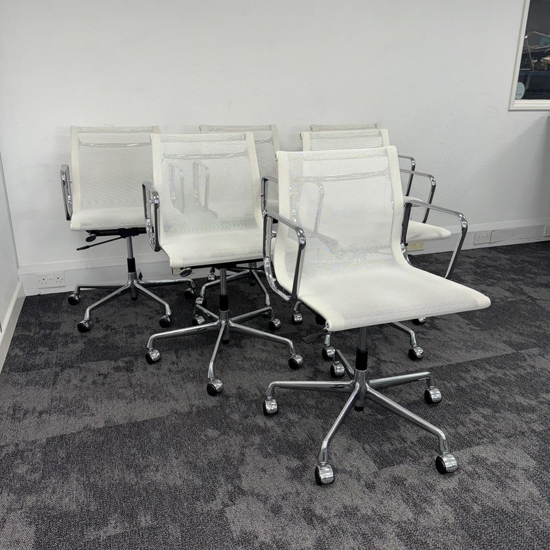 SET OF 6 - Original White Mesh EA-117 Office Chair by Charles Eames for Vitra