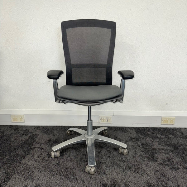 Used Knoll Life Mesh Task Chair