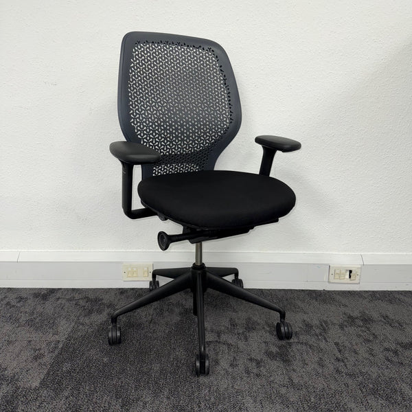 Reupholstered Orangebox Ara Task Chair